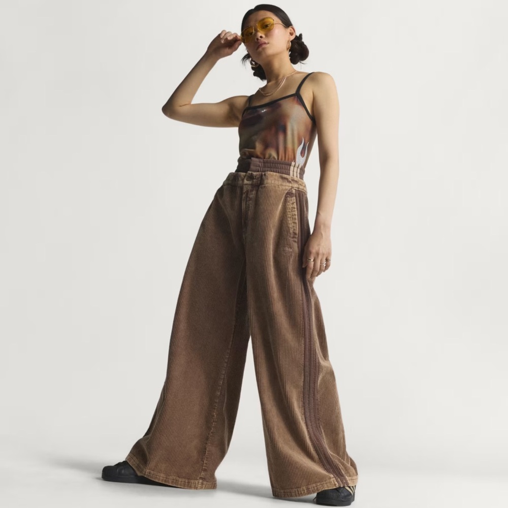 ADIDAS CORDUROY SST OVERSIZED PANTS